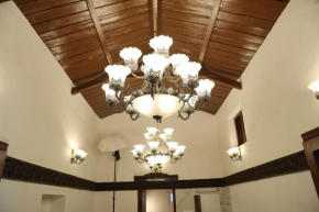 Pear Tree Luxe Entire 3BHK Mansion